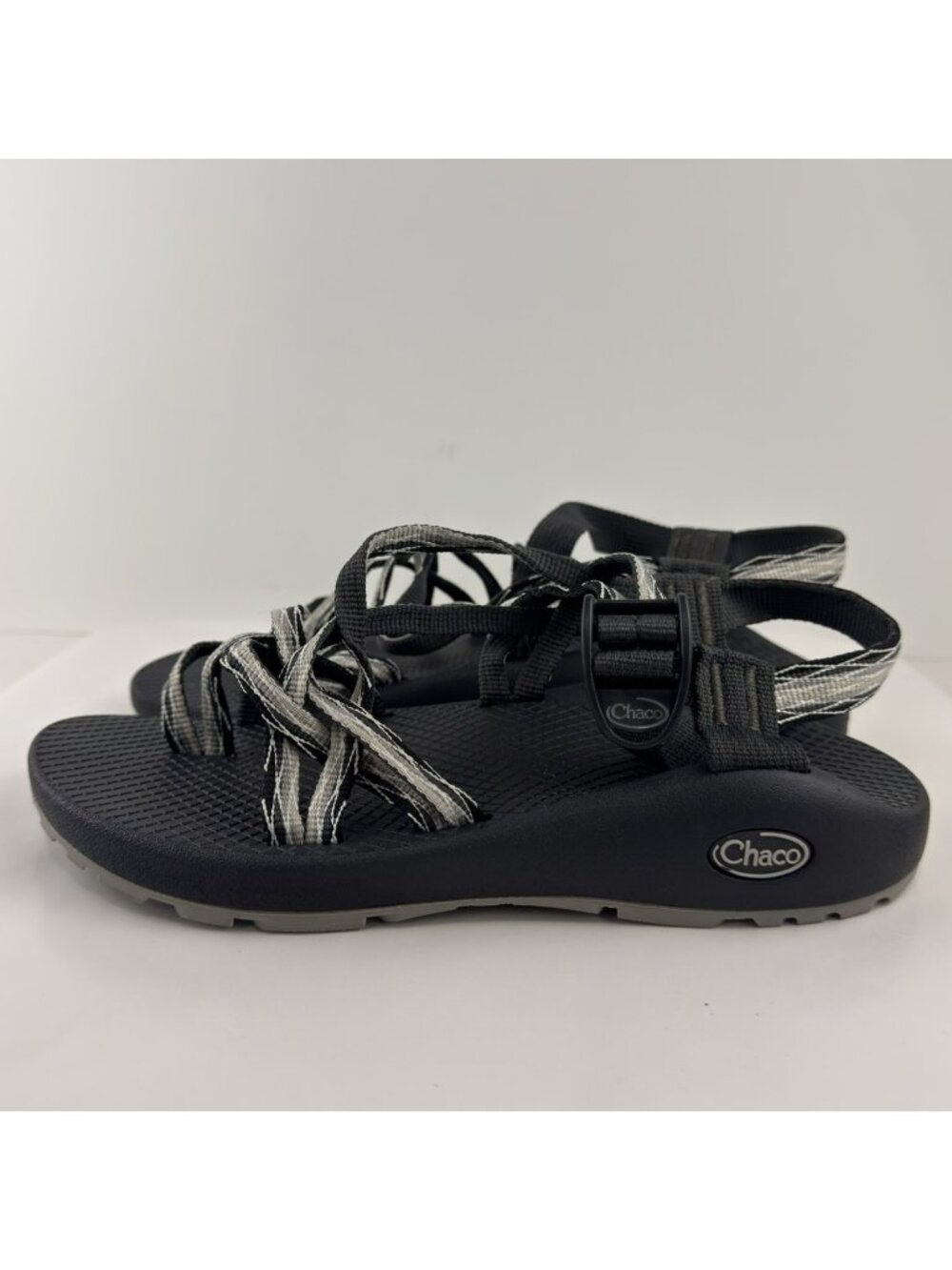 Chaco Z/2 Hiking Sandal Womens 8M Charcoal Adjustable Strap Comfort Non Slip NIB